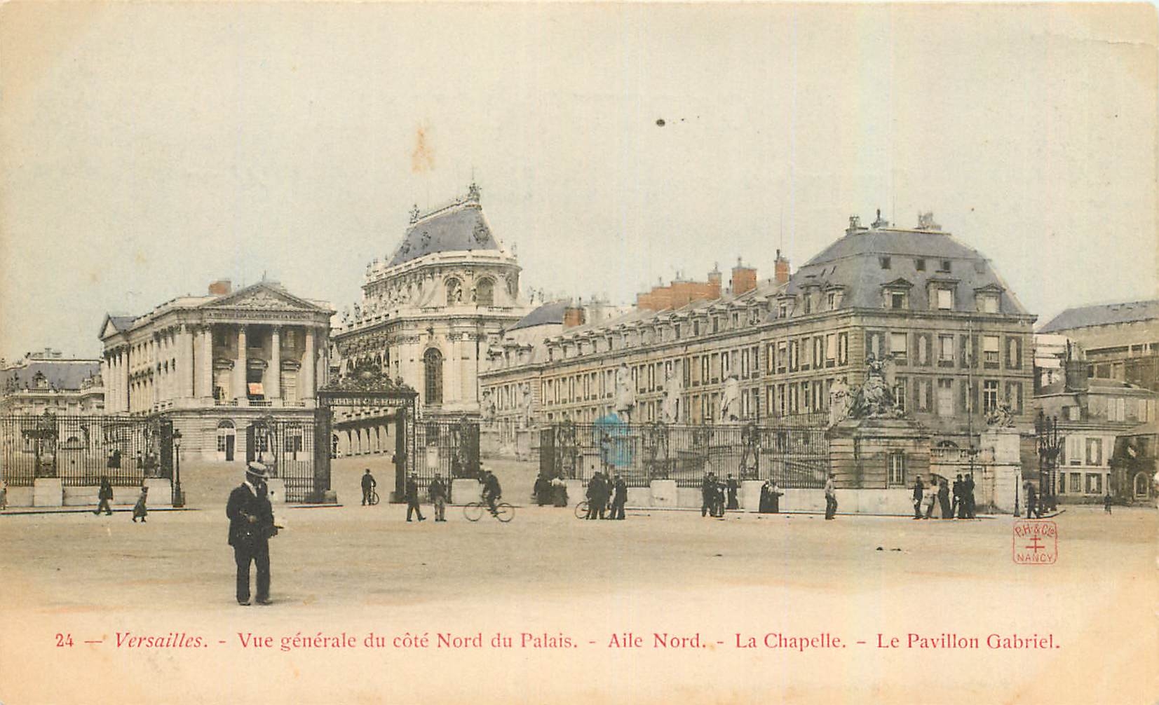 CPA Versailles Vue generale du Cote Nord du Palais Aile Nord La Chapelle Le Pavillon Gabriel 