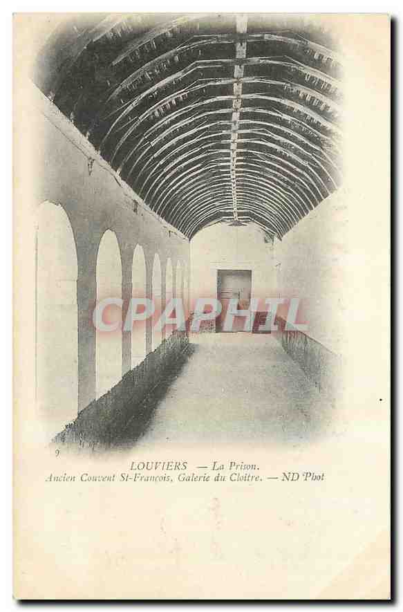 Louviers — La Prison. Ancien Convent St-François, Galerie du Cloître — ND Phot
