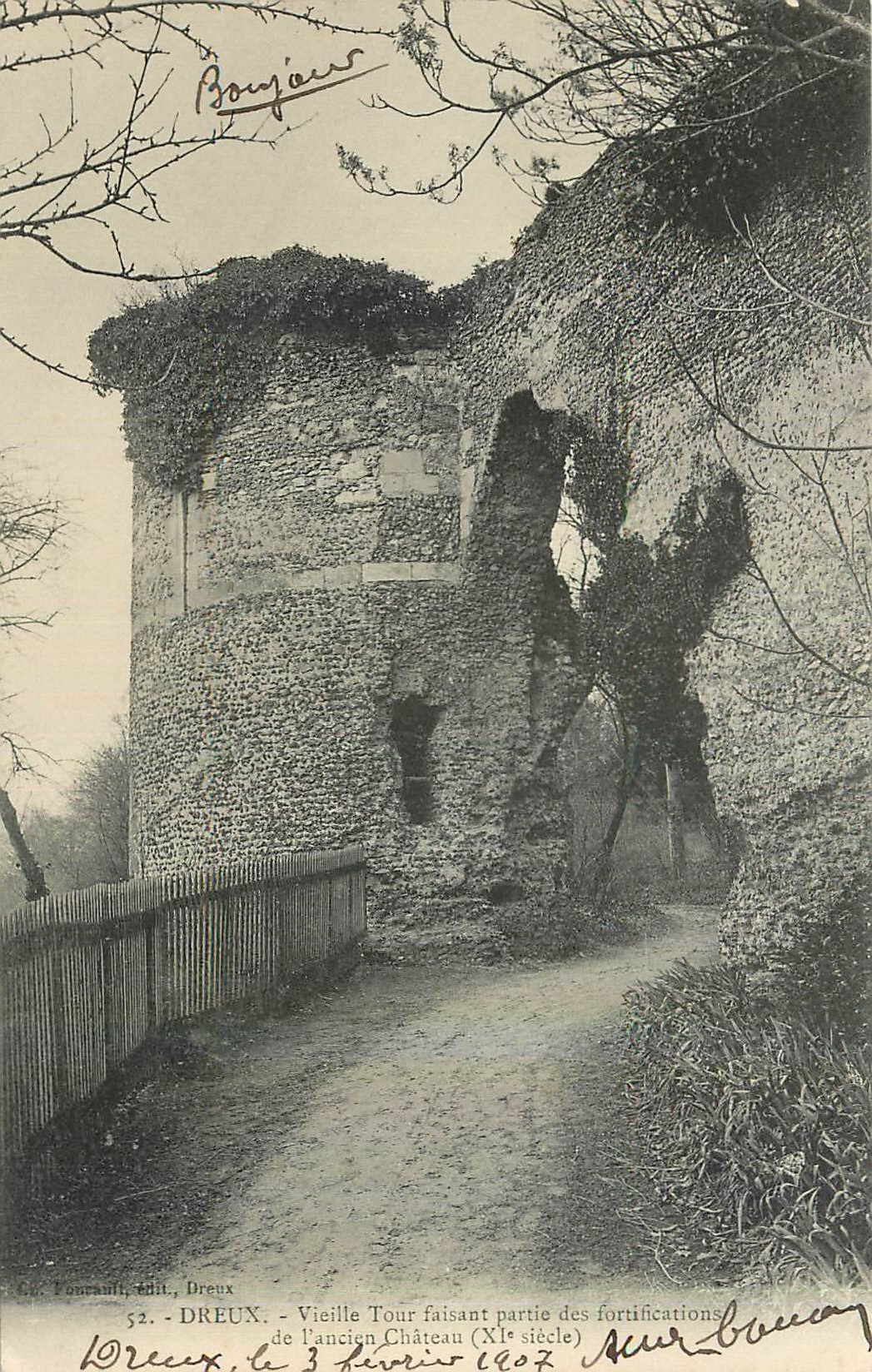 Dreux - Vieille Tour faisant partie des fortifications de l'ancien Château (XIe siècle) — G. Poncault, édit., Dreux, n°52