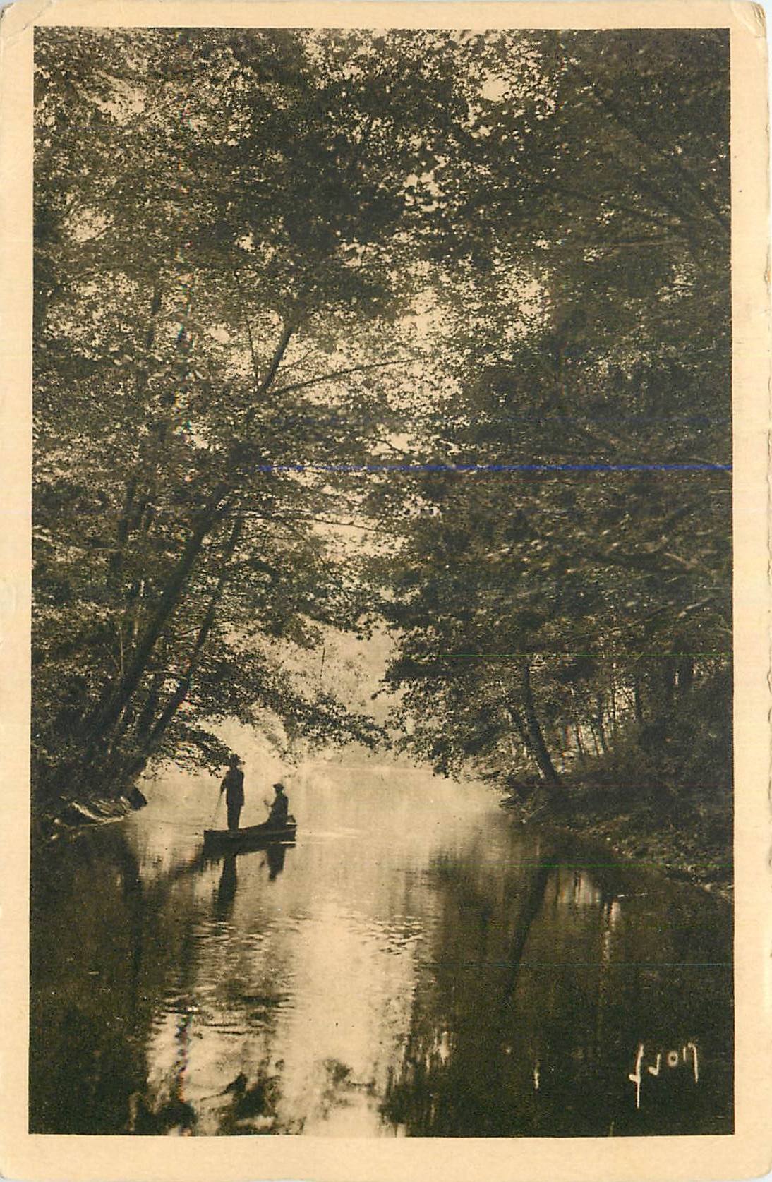 CPA Le Limousin Beaulieu Correze Aux environs un bras de la Dordogne 
