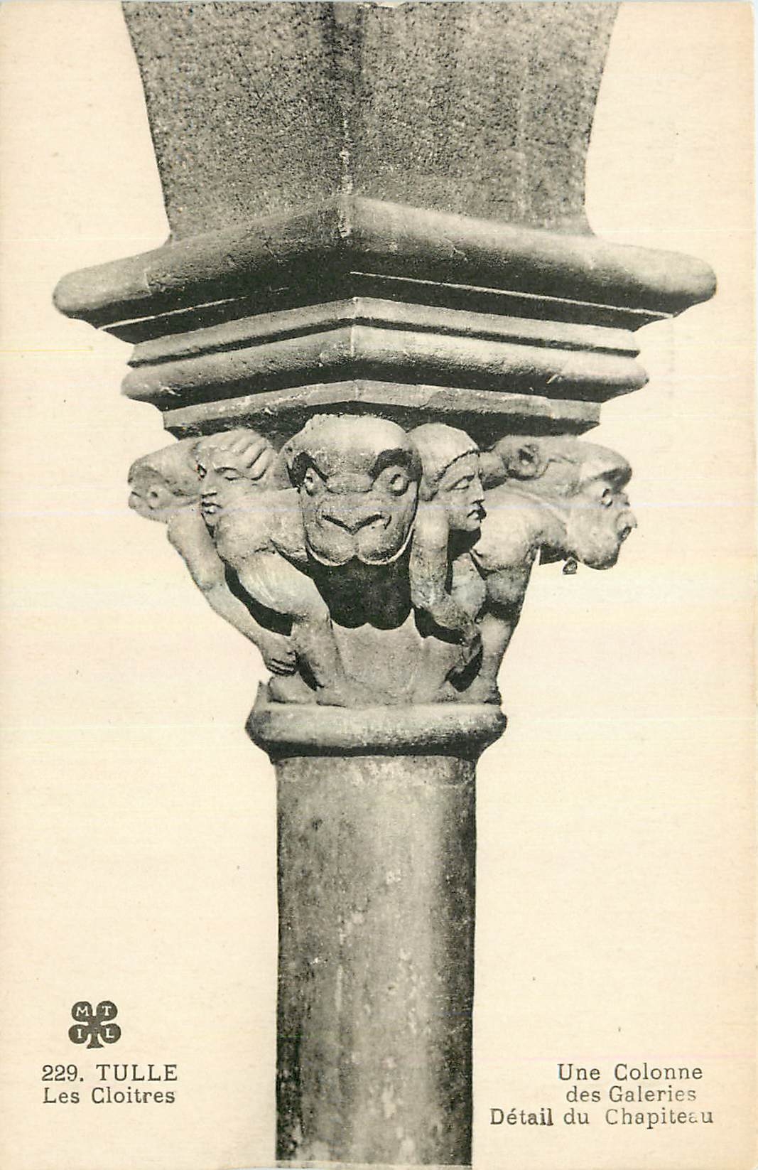 CPA Tulle Les Cloitres Une colonne des Galeries 