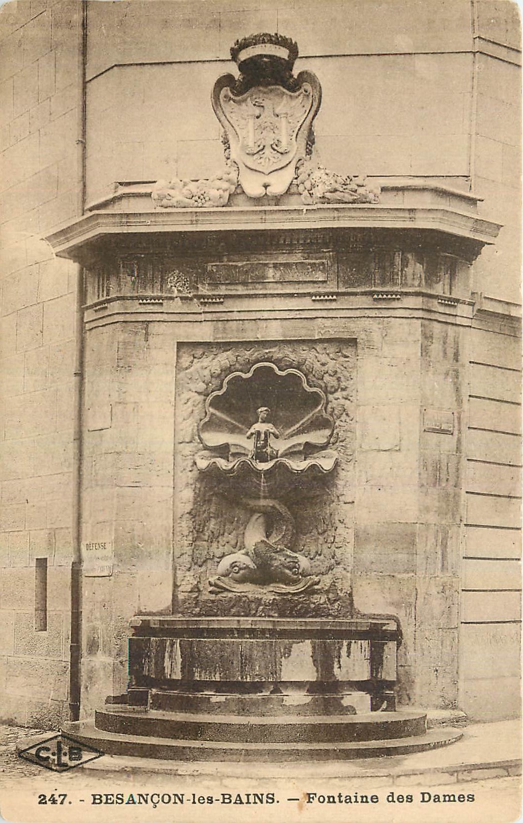 CPA Besancon les Bains Fontaine des Dames 
