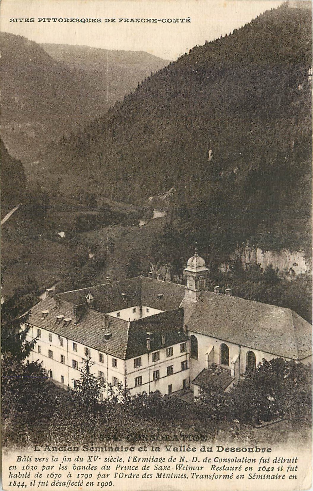 CPA l'Ancien Seminaire et la Vallee du Dessoubre 
