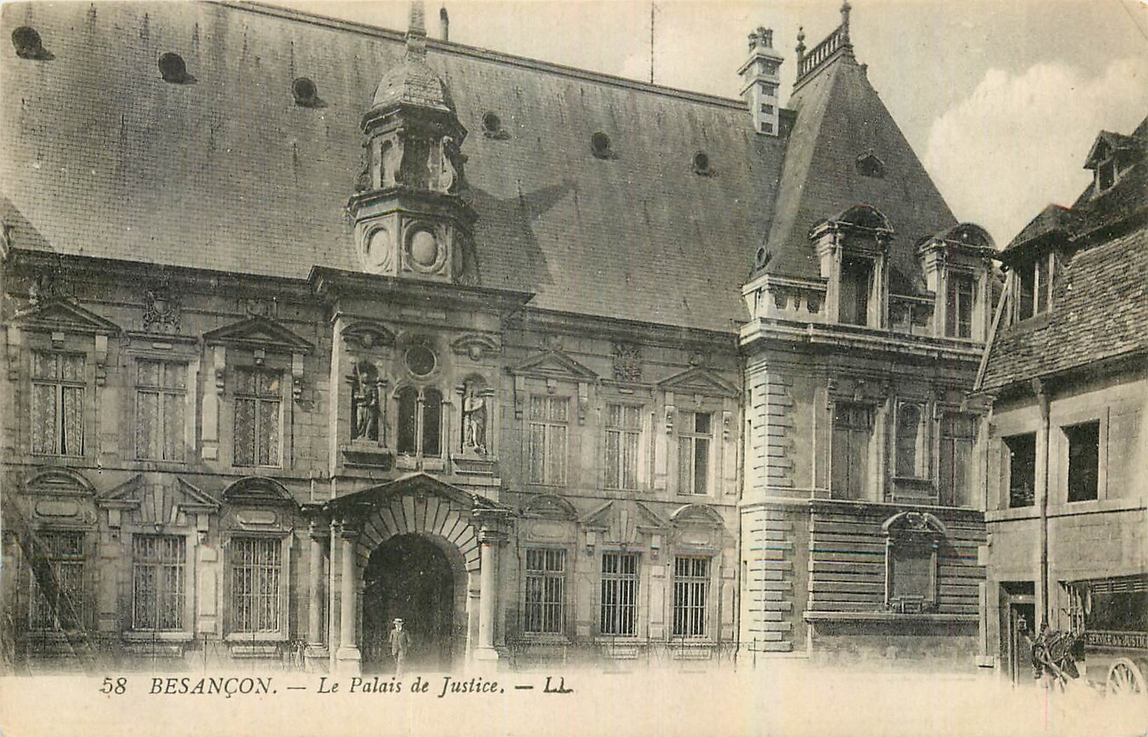 CPA Besancon Le Palais de Justice 