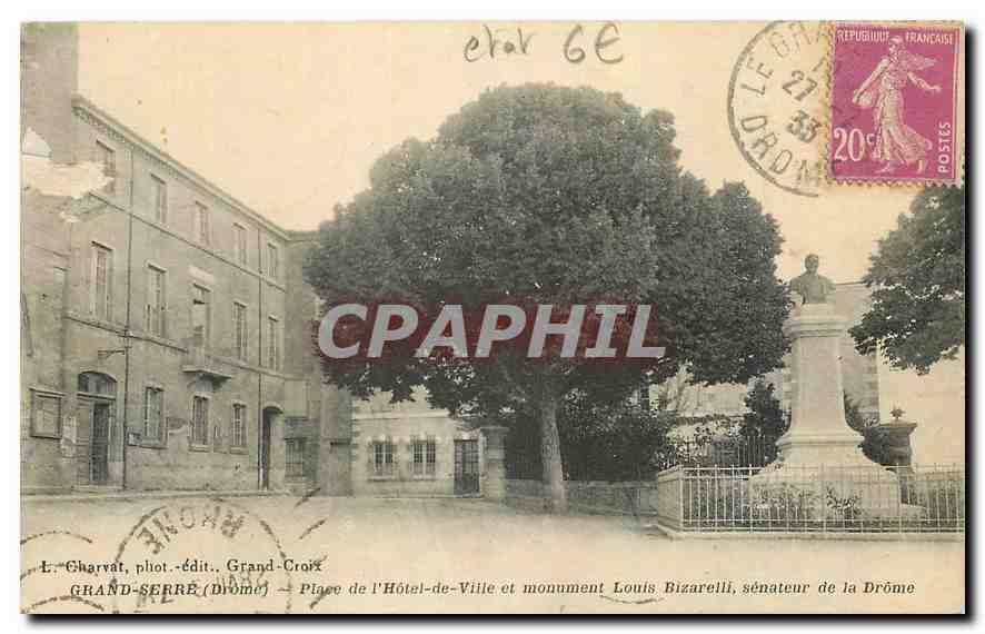 Grand-Serre (Drôme) — Place de l'Hôtel-de-Ville et monument Louis Bizarelli, sénateur de la Drôme — L. Charvat, phot.-édit., Grand-Croix
