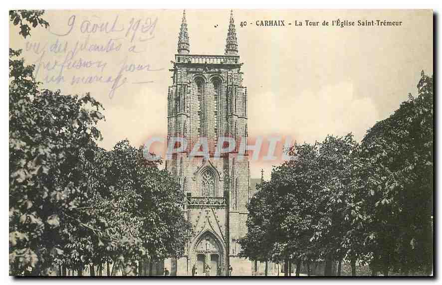 CPA Carhaix  La Tour de l'Eglise Saint Tremeur 