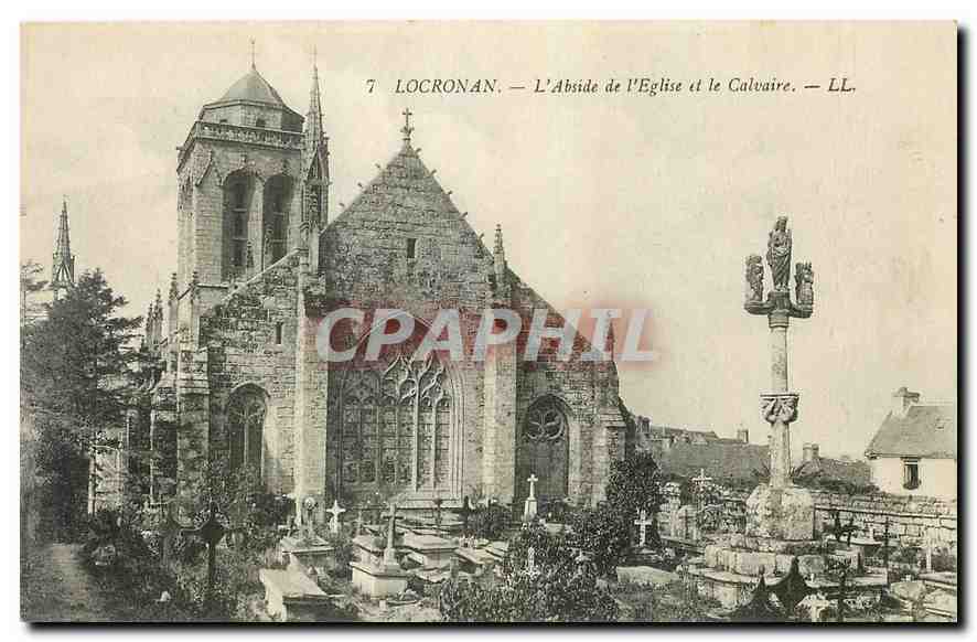 CPA Locronan l'Abside de l'Eglise et le Calvaire 