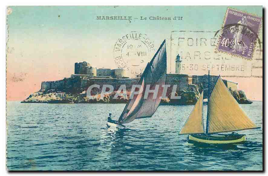CPA Marseille Le Chateau d'If Bateaux