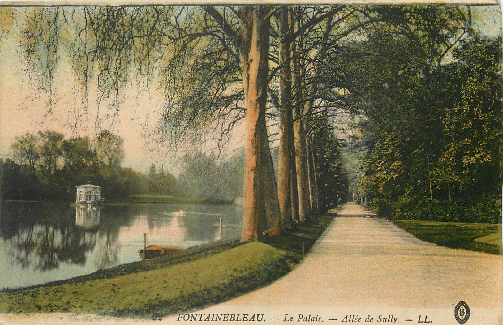 CPA Fontainebleau Le Palais Allee de Sully 