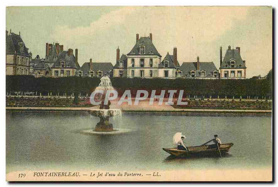 CPA Fontainebleau Le Jel d'eau du Parterre 