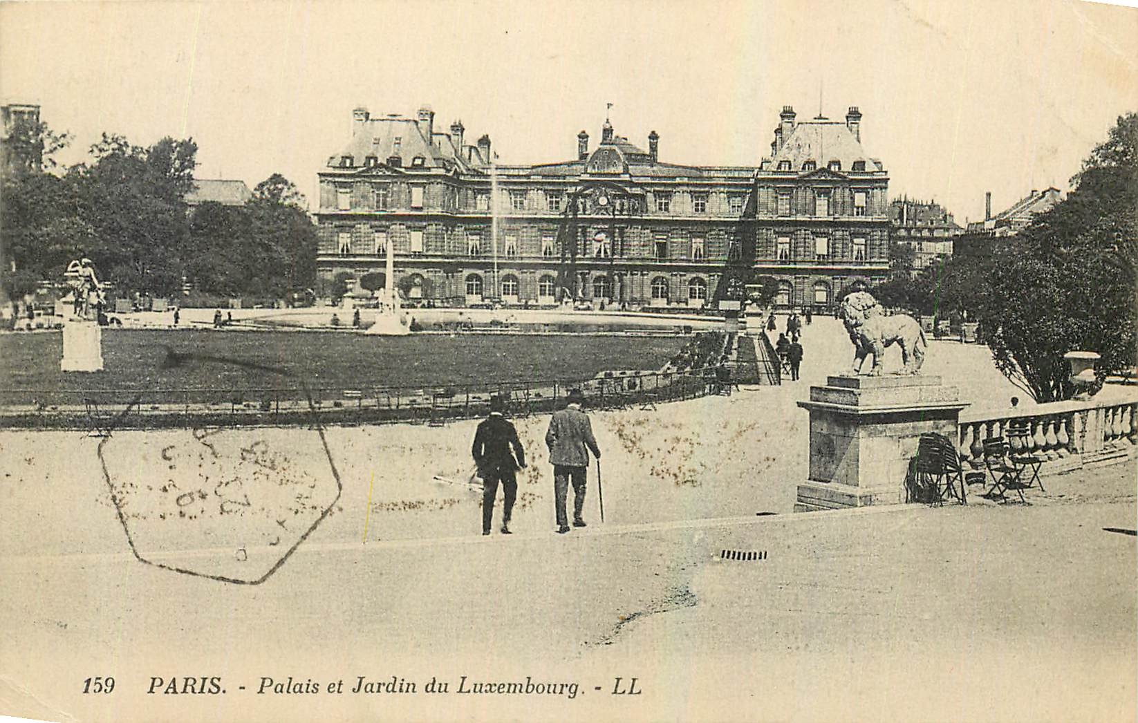 CPA Paris Palais et Jardin du Luxembourg Lion