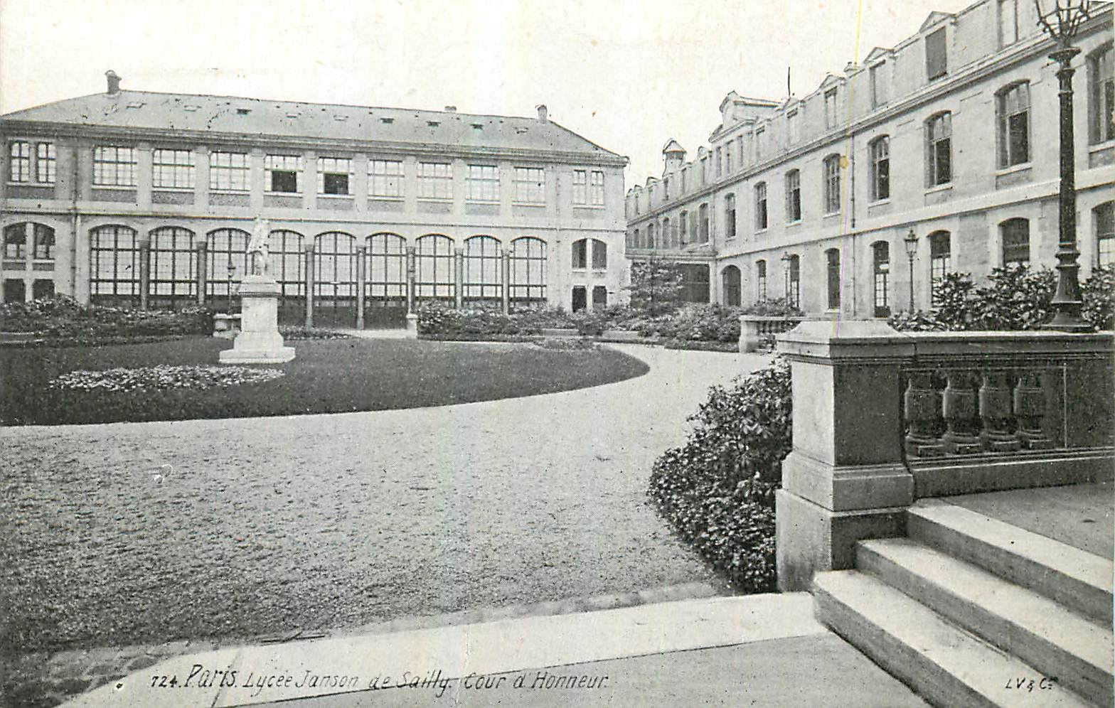 CPA Paris Lycee Janson de Sailly Cour d'Honneur 