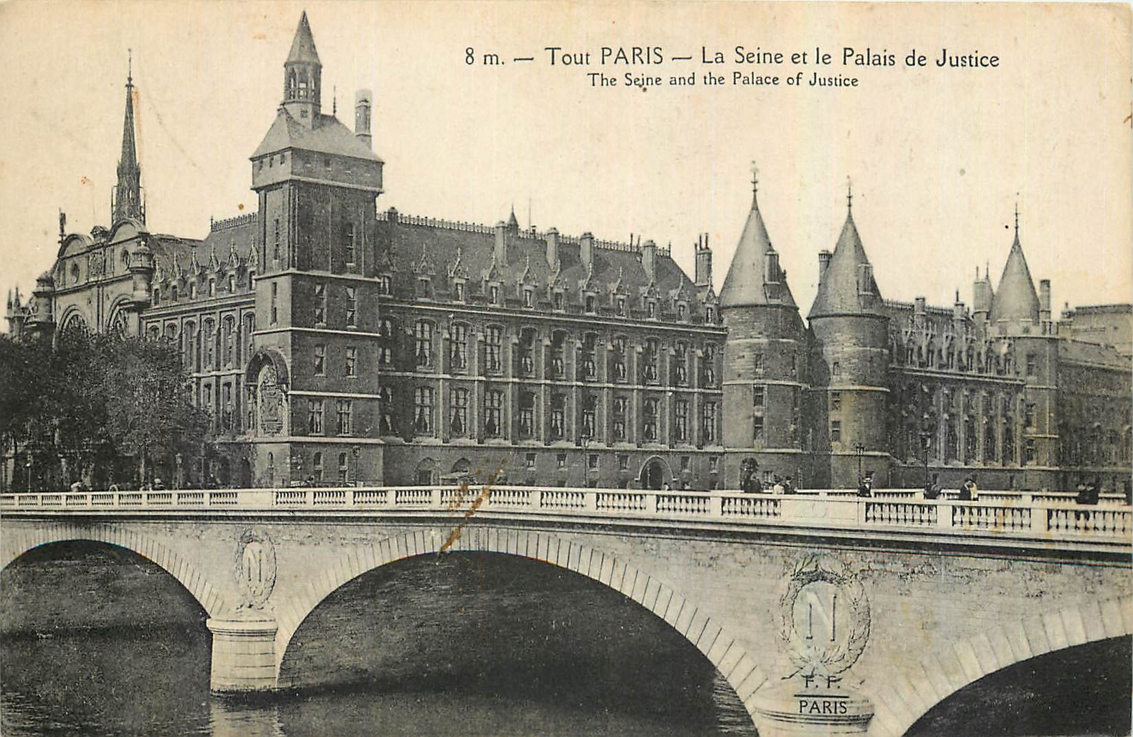 CPA Tour Paris La Seine et le Palais de Justice 