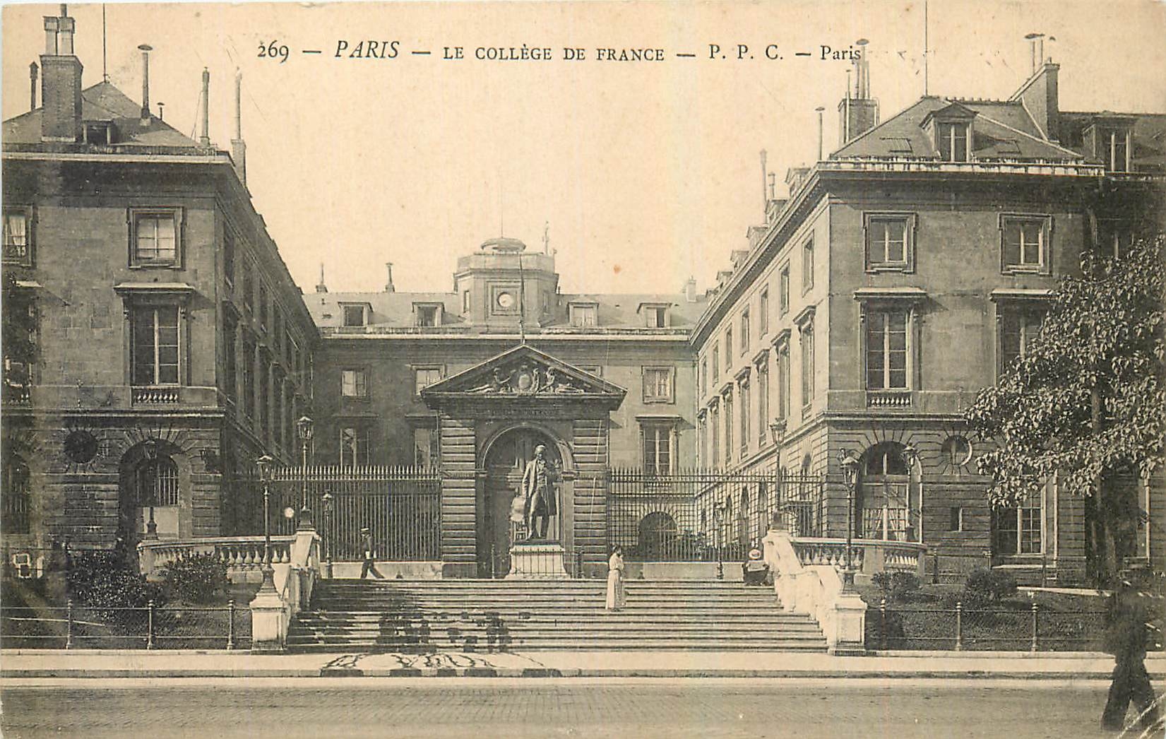 CPA Paris Le College de France 