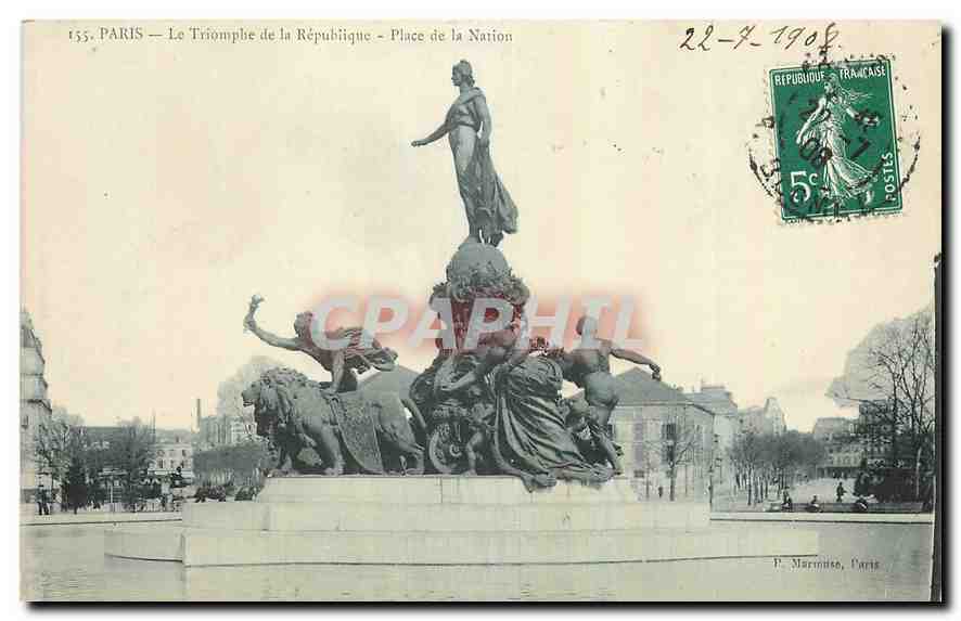 CPA Paris Le Triomphe de la Republique Place de la Nation 