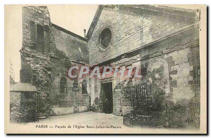 CPA Paris Favade de l'Eglise Saint Julien le Pauvre 