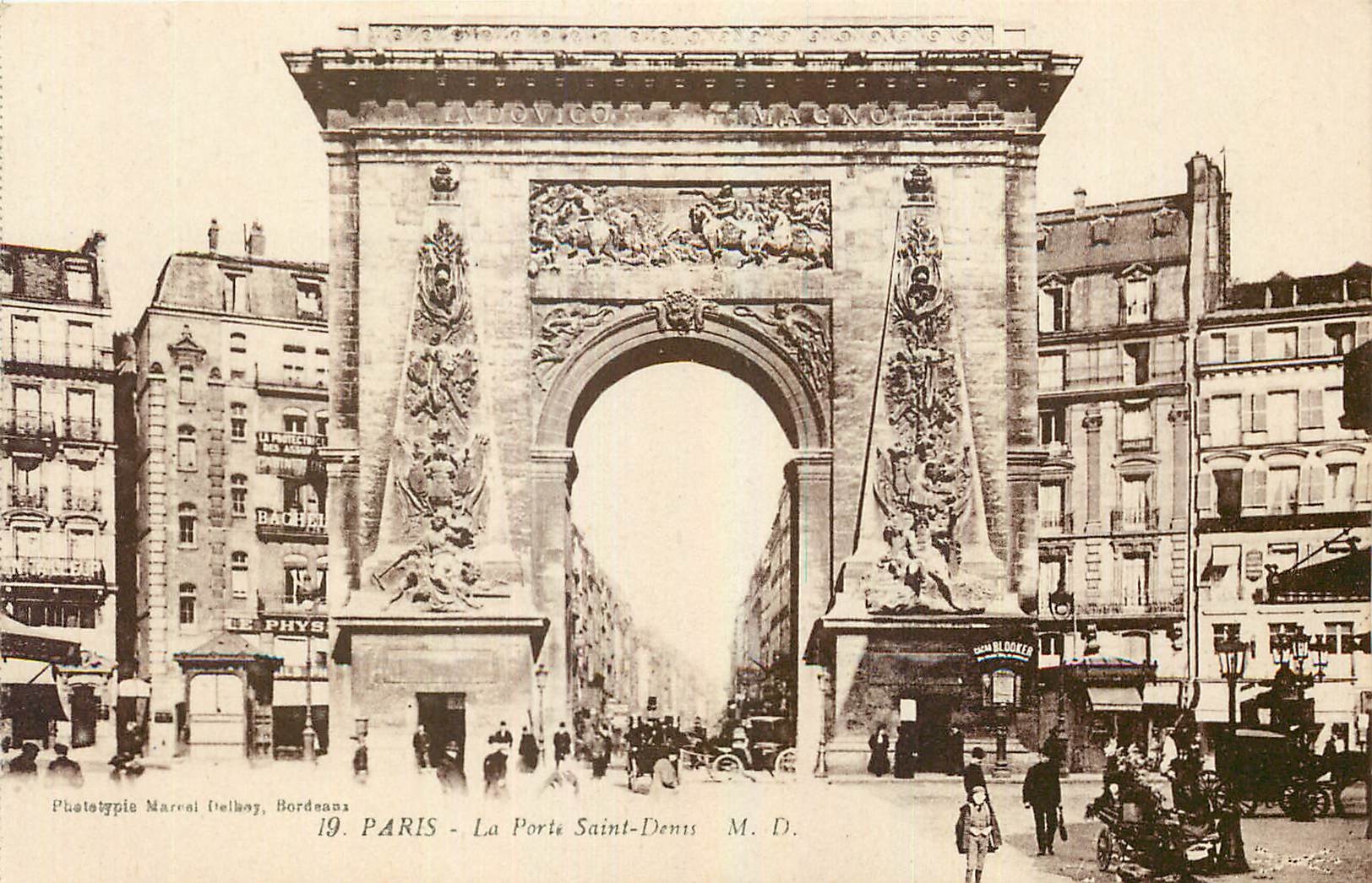 CPA Paris La Porte Saint Denis 