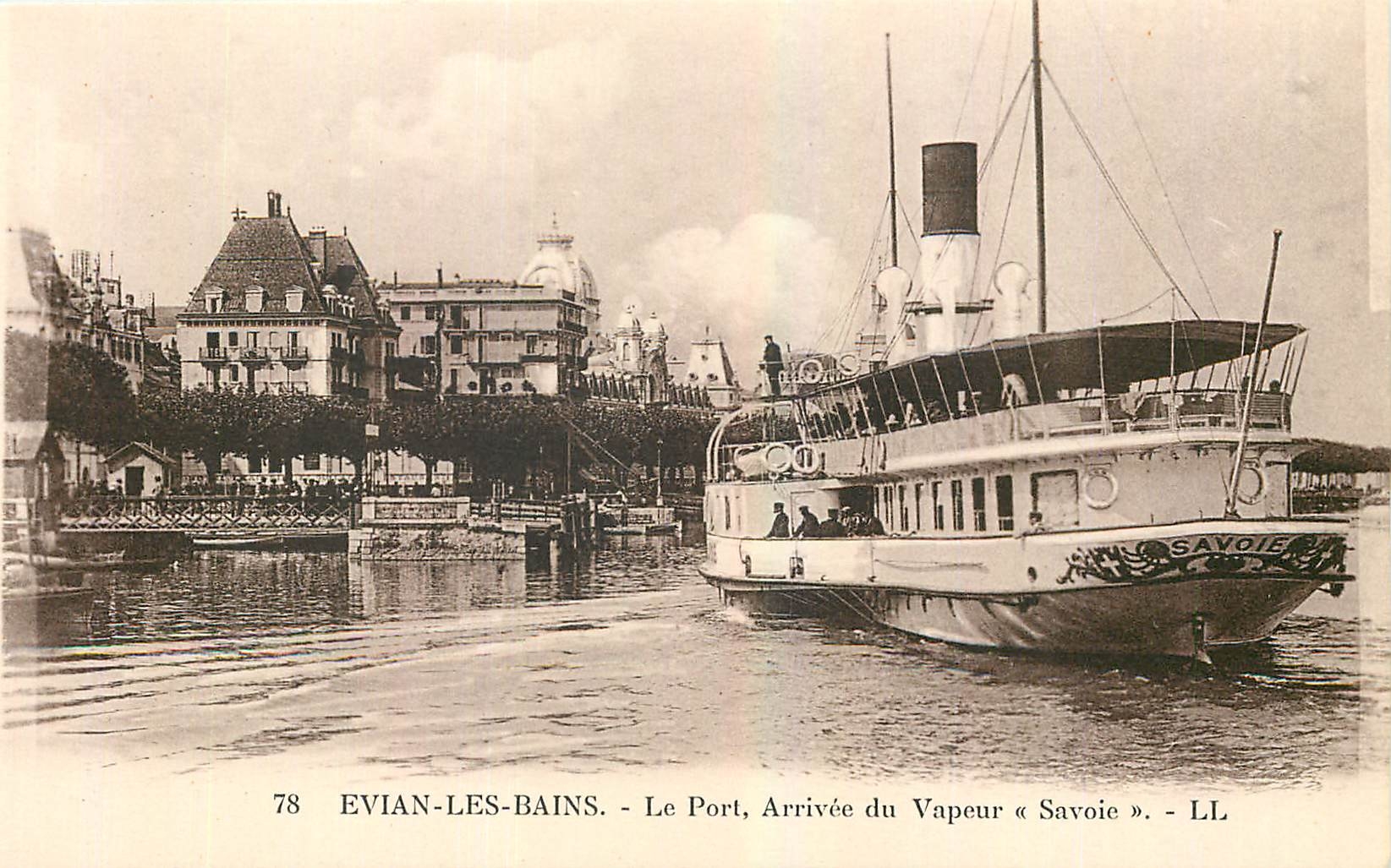Évian-les-Bains - The Port, Arrival of the steamer « Savoie » - LL
