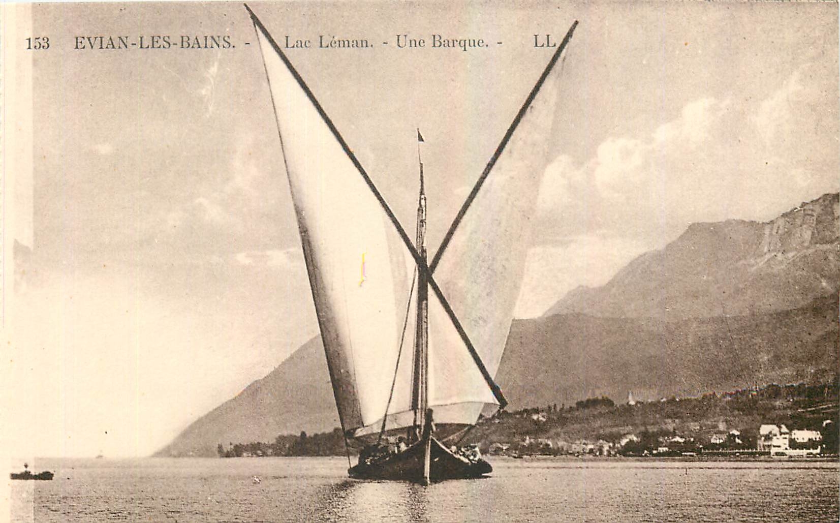 CPA Evian les Bains Lac Leman Une Barque Bateau