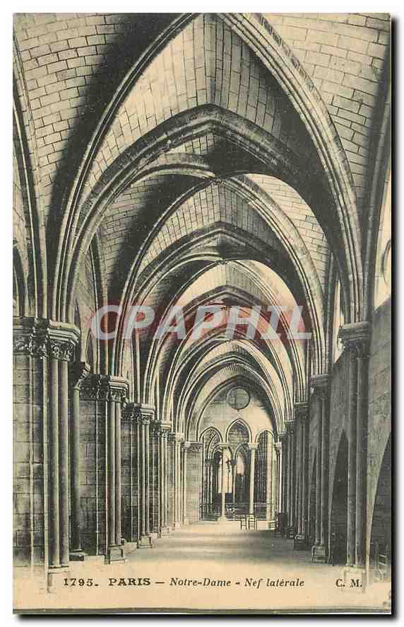 CPA Paris Notre Dame Nef Laterale 