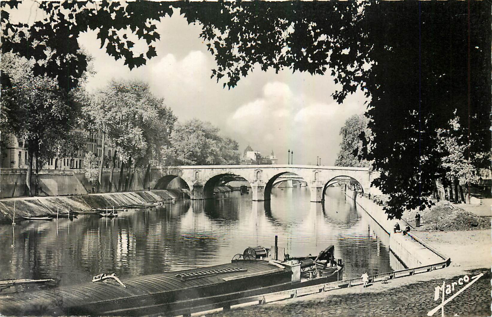 CPA Notre Paris Le Pont Mairie et l'Ile Saint Louis 