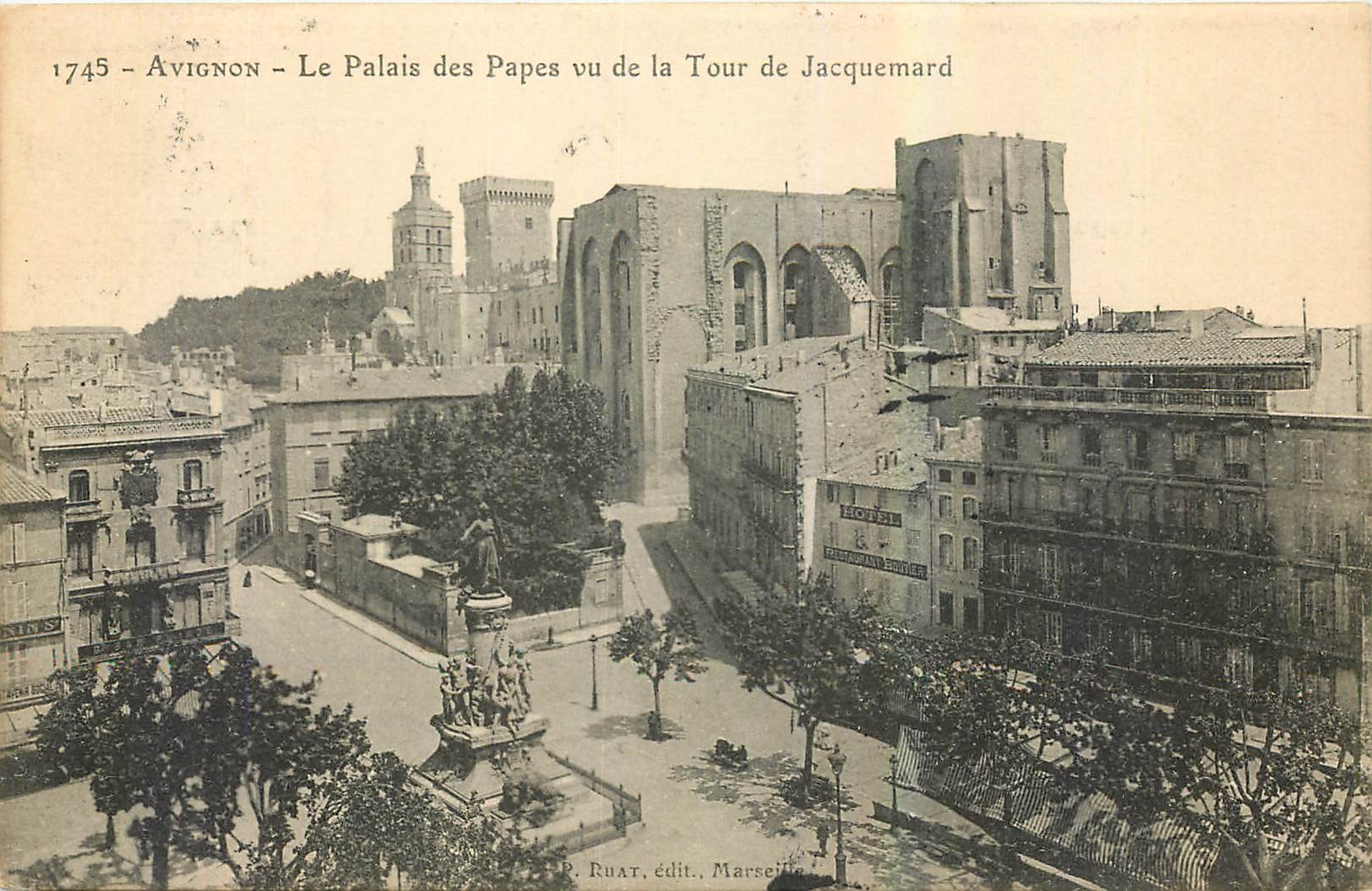CPA Avignon Le Palais des Papes vu de la Tour de Jacquemard 