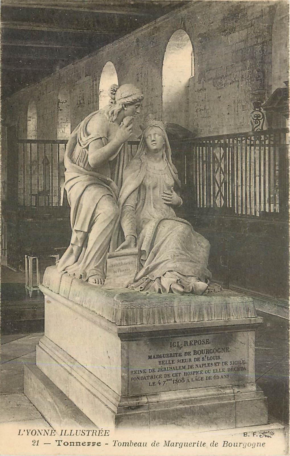 CPA l'Yonne Illustree Tonnerre Tombeau de Marguerite de Bourgogne 
