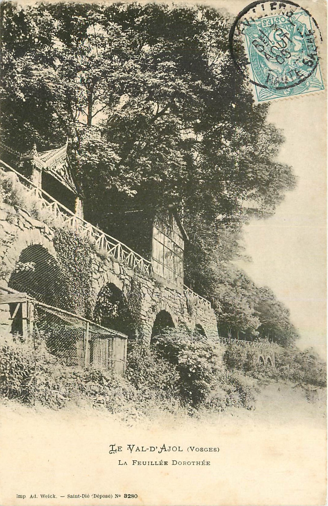 CPA Les Val d'Ajol Vosges La Feuillee Dorothee 