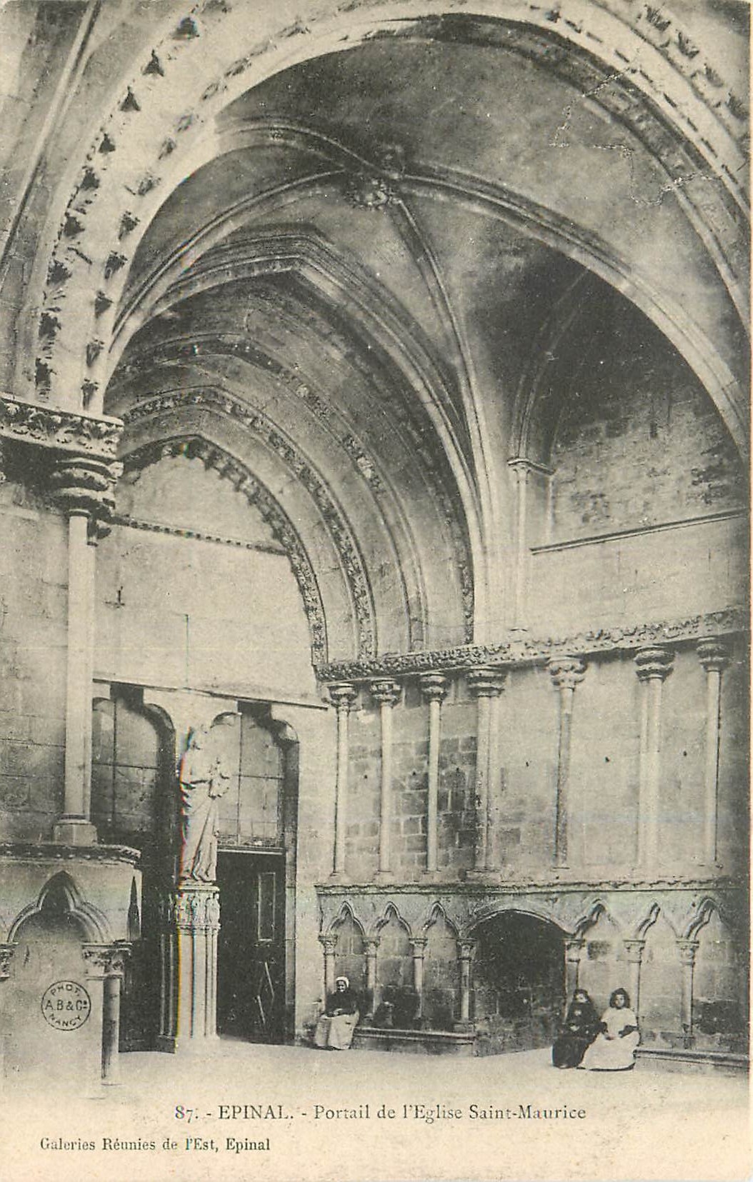 CPA Epinal Portail de l'Eglise Saint Maurice 
