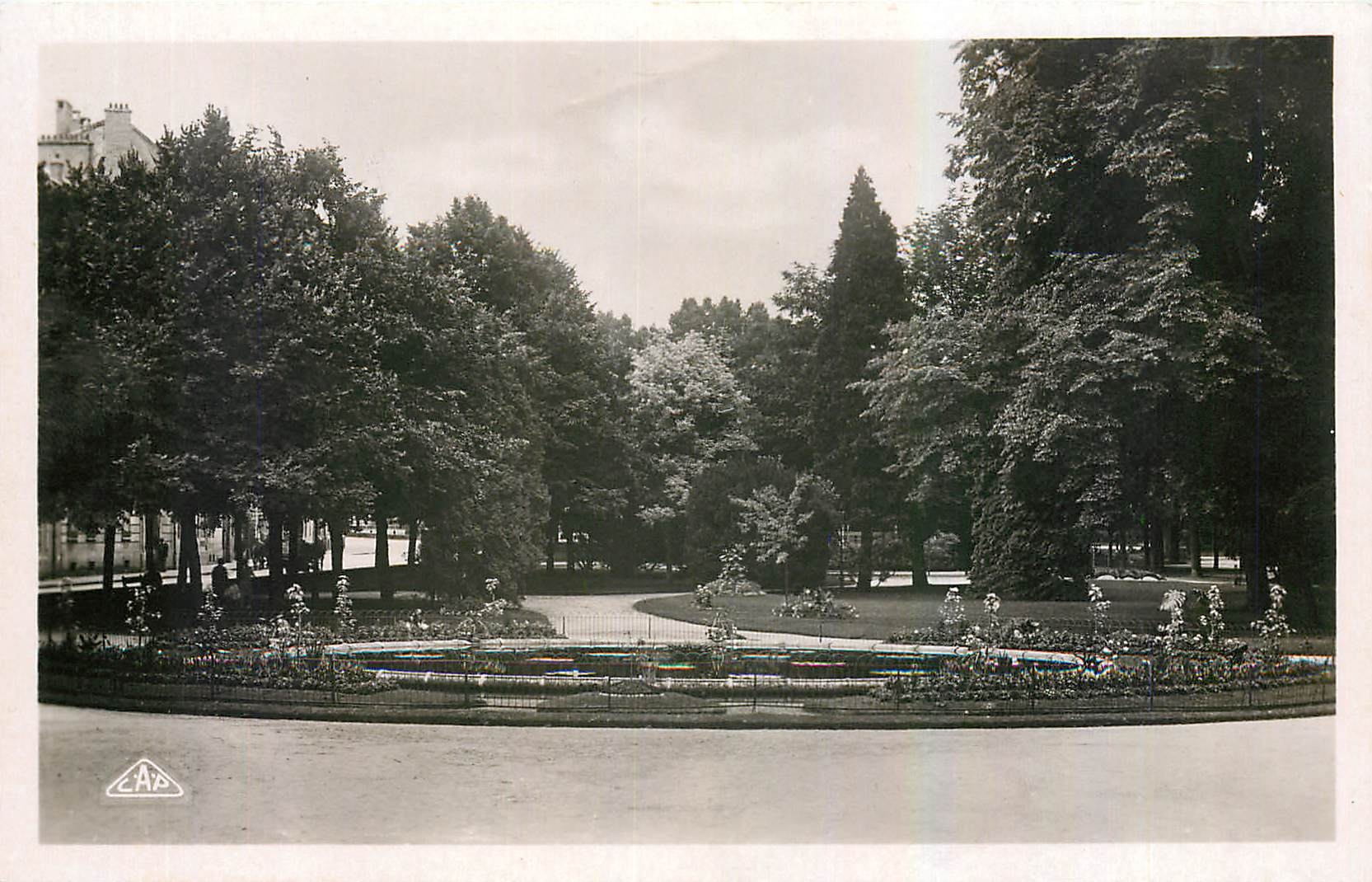 CPA Epinal Le Cours Le Bassin 