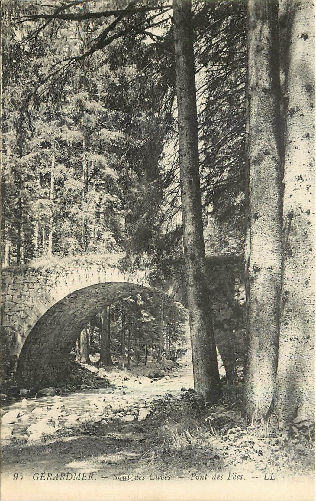 CPA Gerardmer Saut des Cuves Pont des Fees 