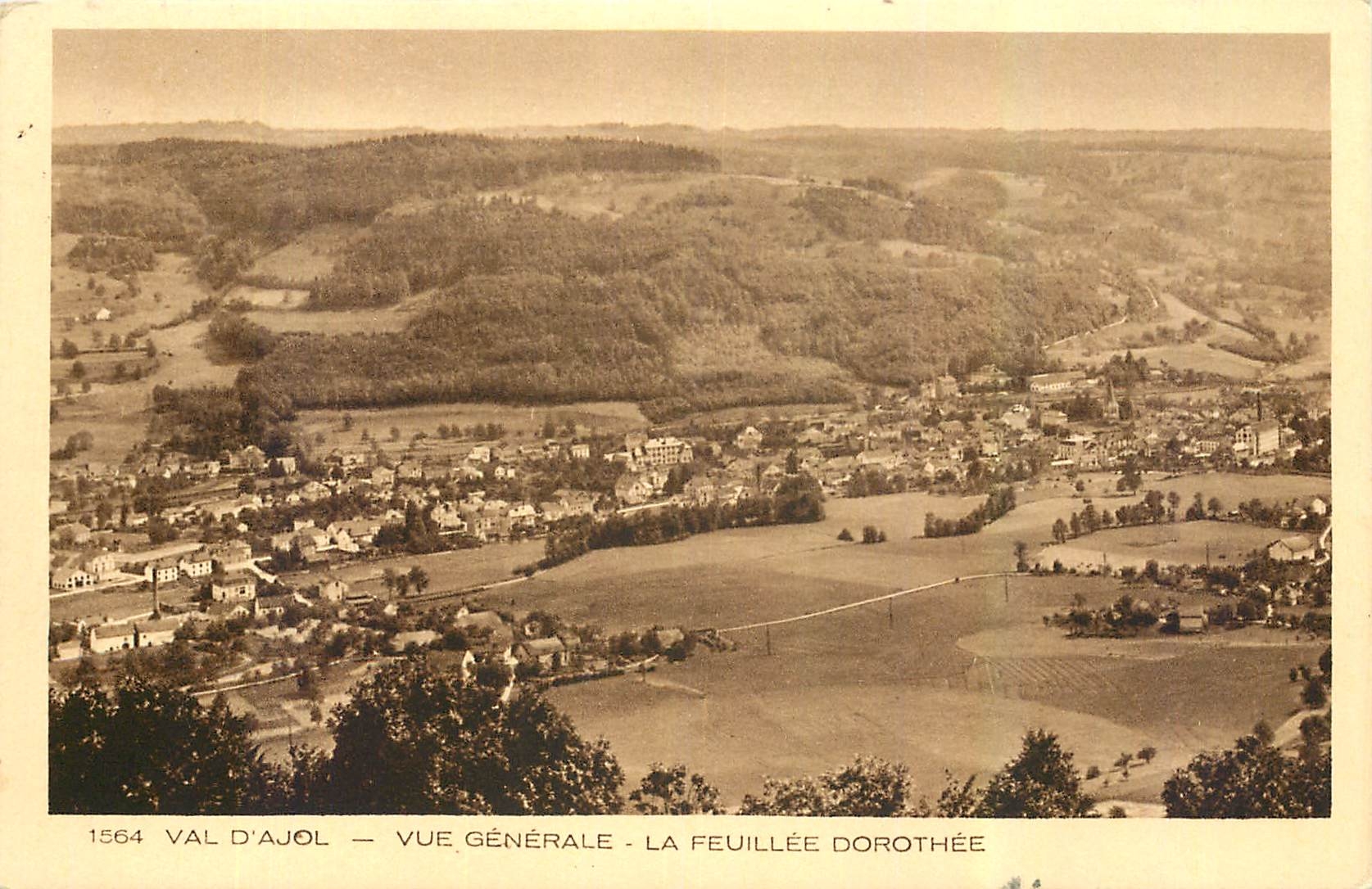 CPA Val d'Ajol Vue generale La Feuillee Dorothee 