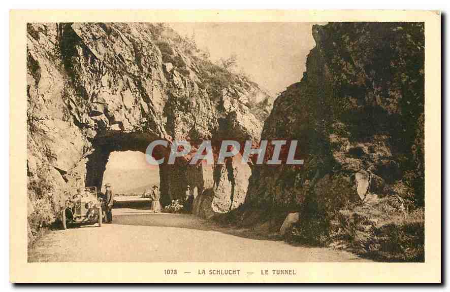 CPA La Schlucht Le Tunnel Automobile
