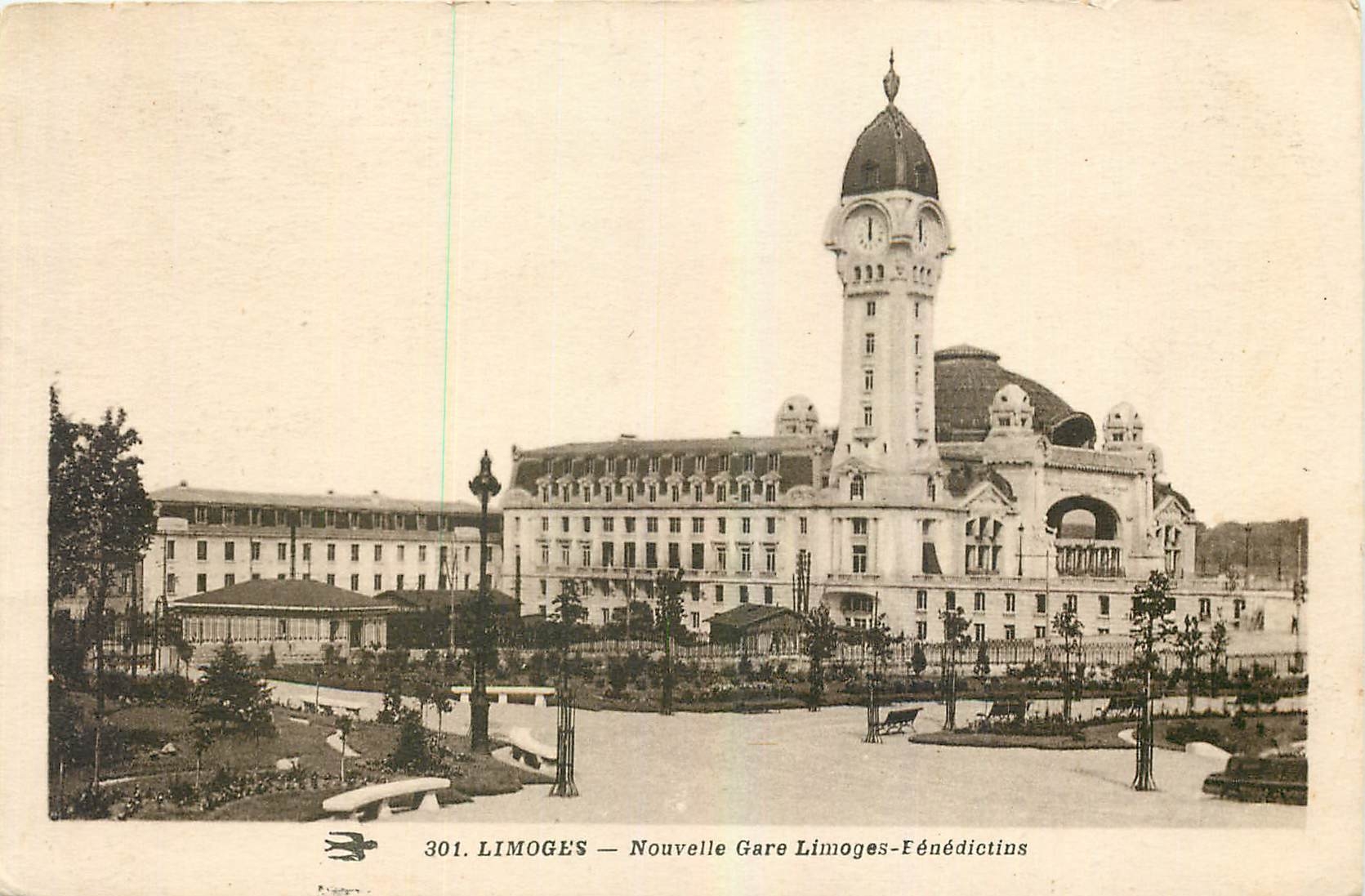 CPA Limoges Nouvelle Gare Limoges Benedictins 