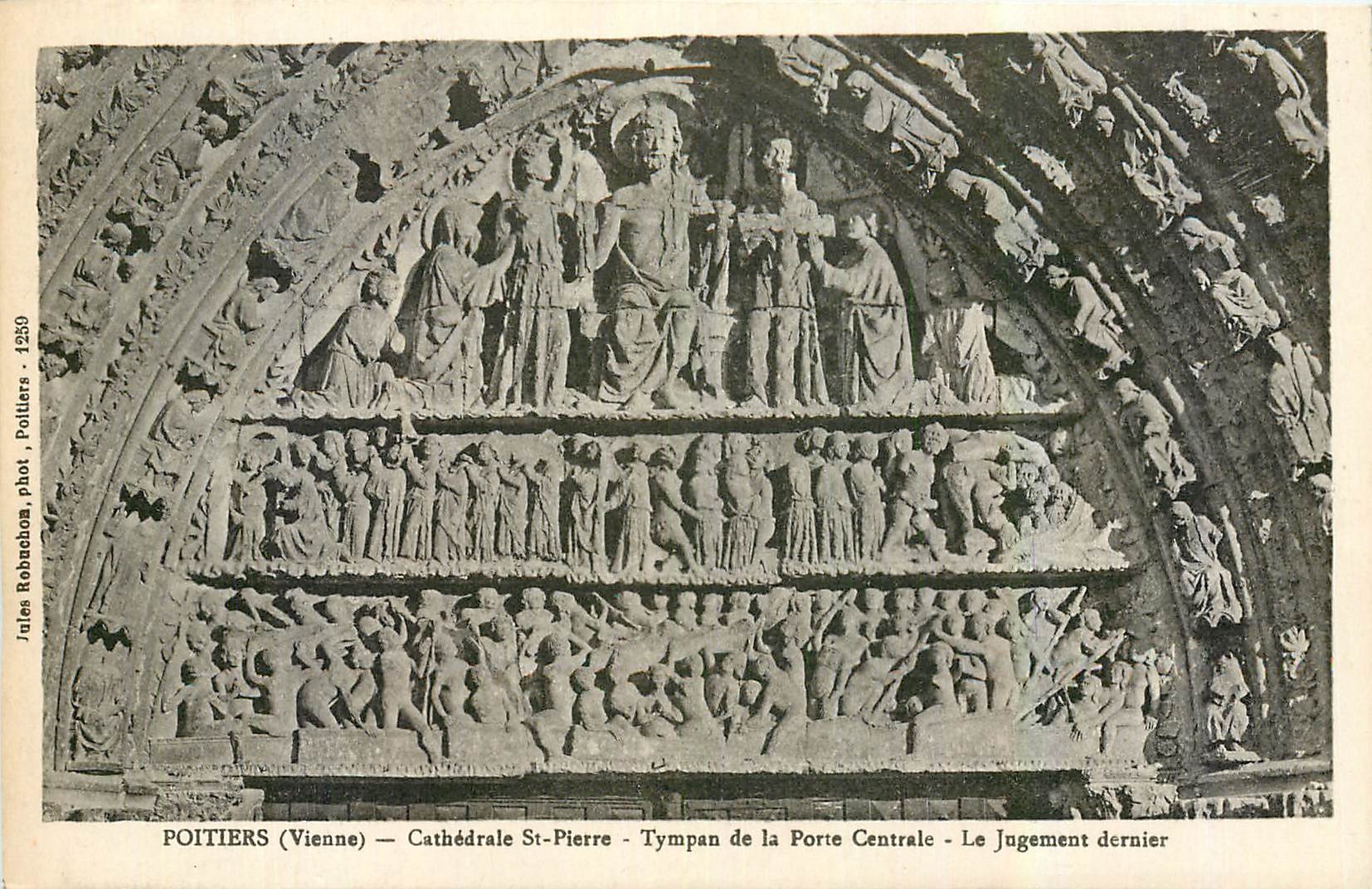 CPA Poitiers Vienne cathedrale St Pierre Tympan de la Porte Centrale Le Jugement dernier 