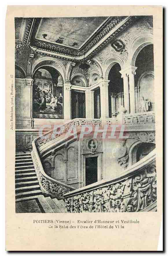 CPA Poitiers Vienne Escalier d'Honneur et Vestibule de la salle des fetes de l'hotel de ville