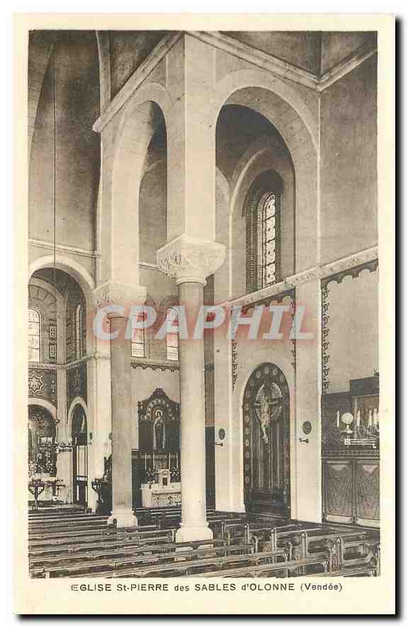 CPA Eglise St Pierre des Sables d'Olonne Vendee 