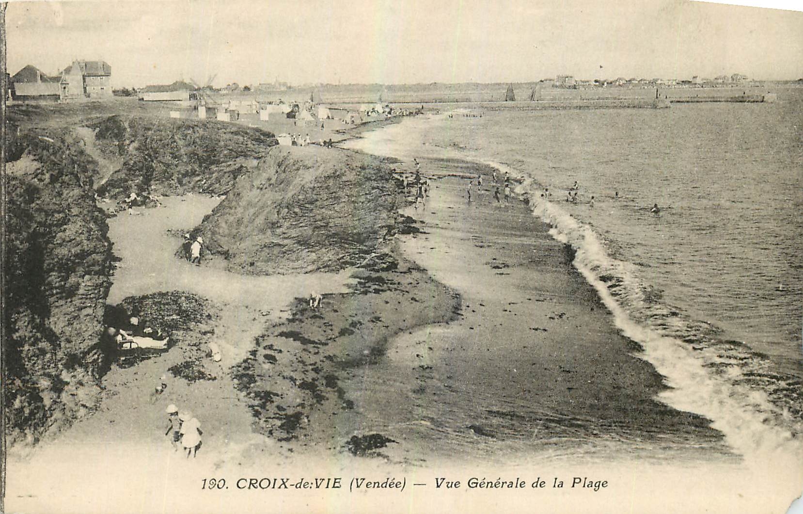 CPA Croix de Vie Vendee Vue generale de la Plage 
