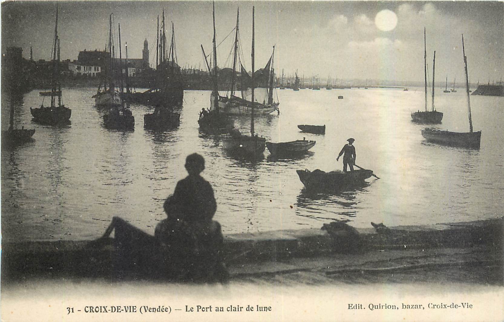 CPA Croix de Ve Vendee Le Port au clair de lune Bateaux