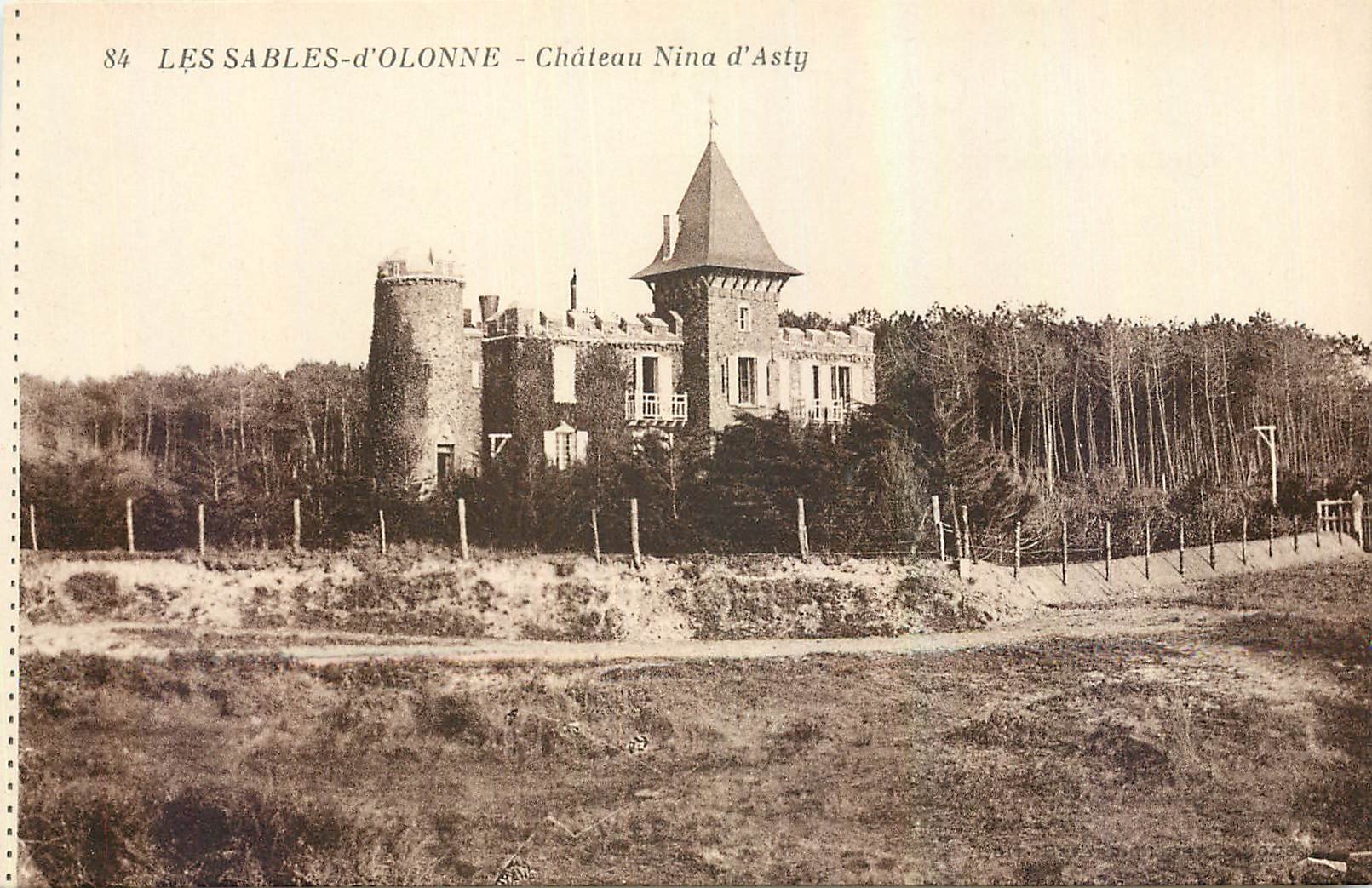 CPA Les Sables D'Olonne Chateau Nina d'Asty 