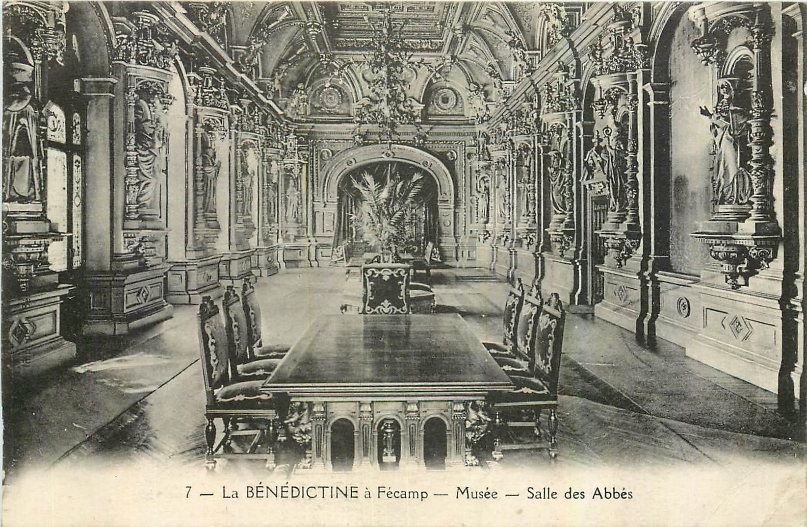 CPA La Benedictine a Fecamp Musee Salle des Abbes 