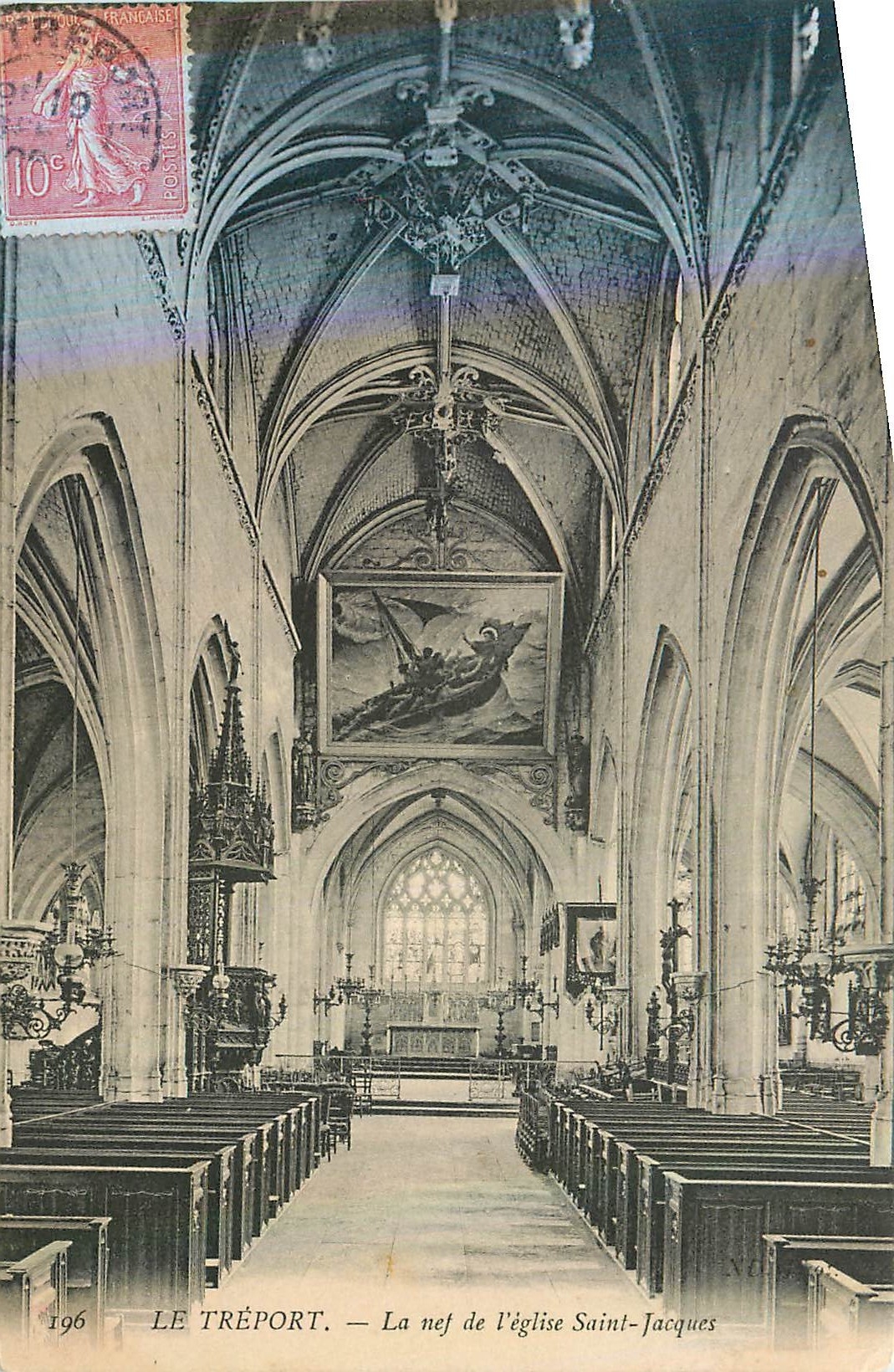 CPA Le Treport La nef de l'Eglise Saint Jacques 