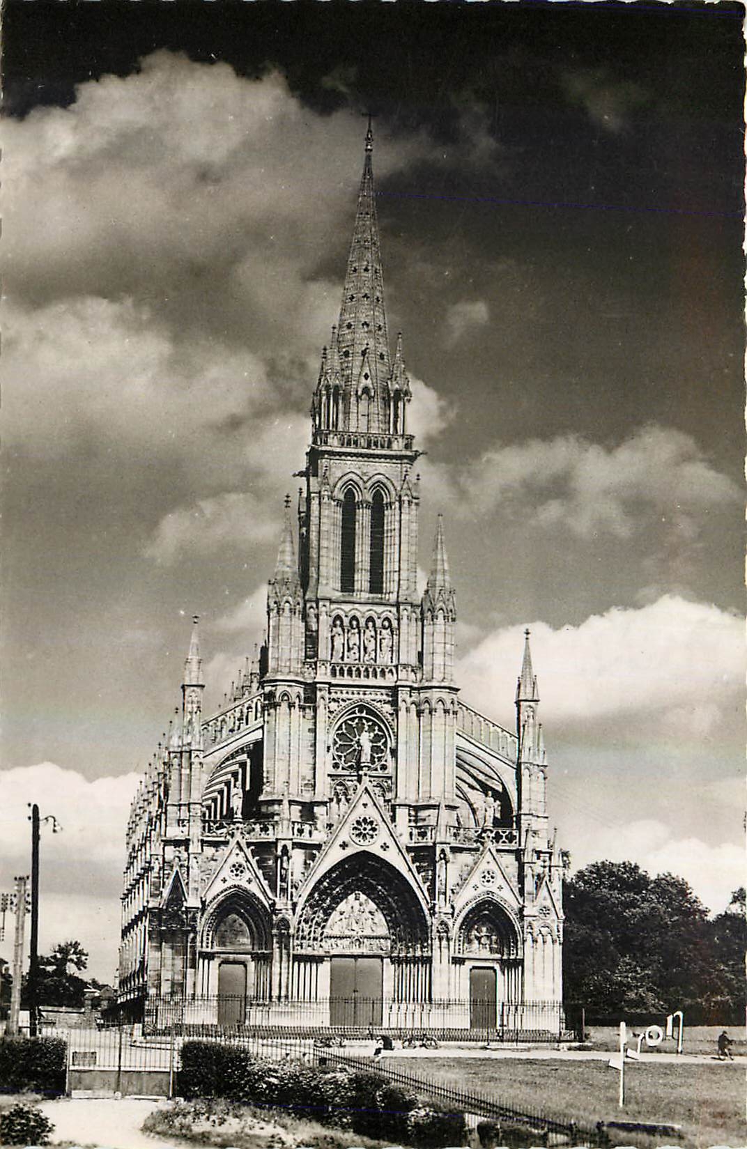 CPA Rouen Seine Inferieure Basilique de N D de Bonsecours 