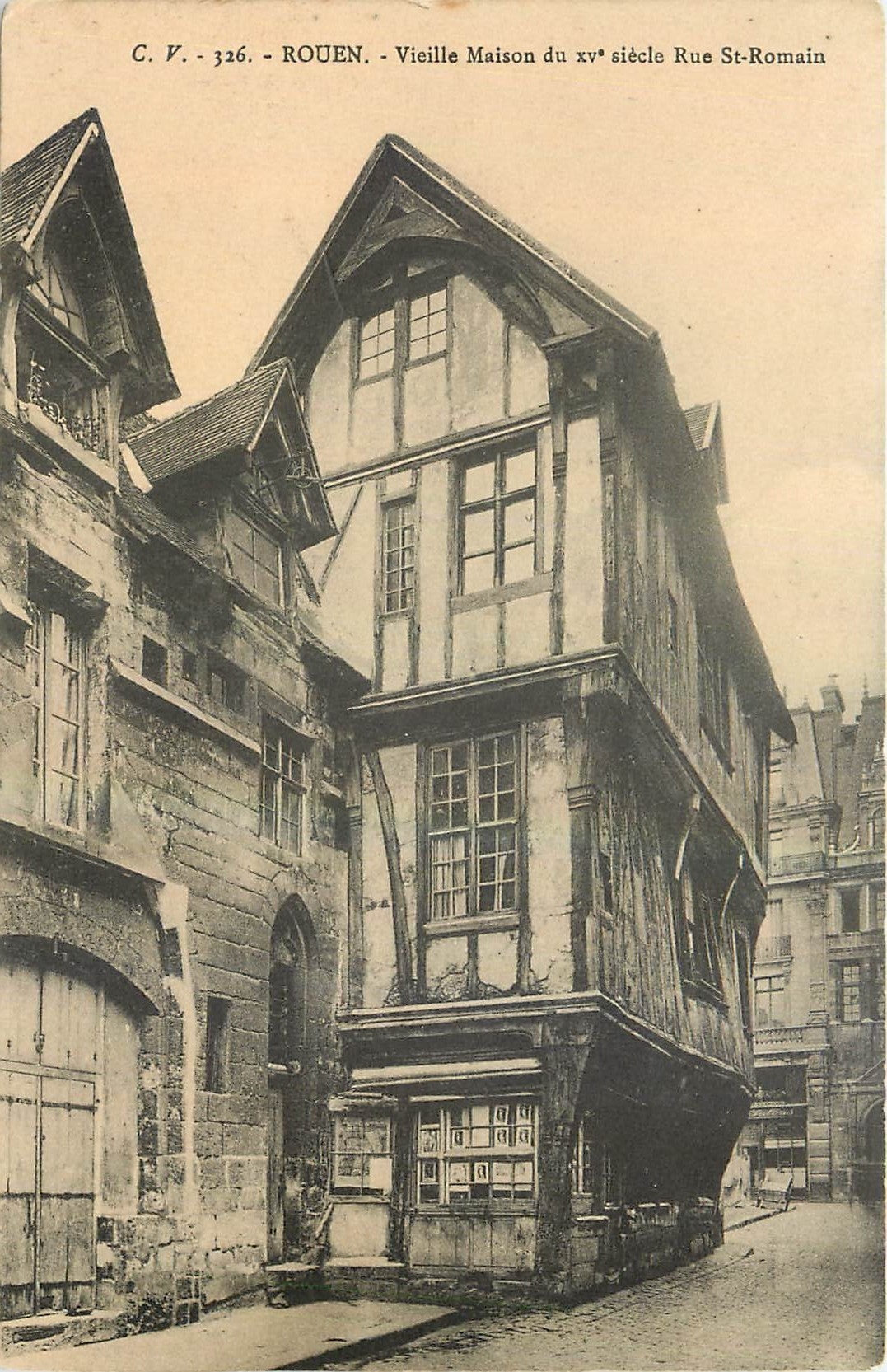 CPA Rouen Vieille Maison Rue St Romain 
