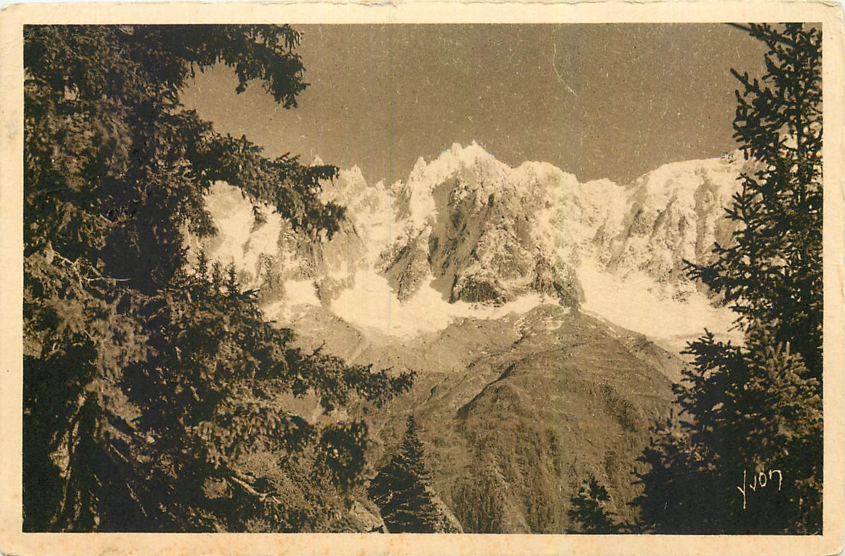 CPA Chamonix Mont Blanc Haute Svaoie La Chaine des Aiguilles de Chamonix vue de Pianpraz t 
