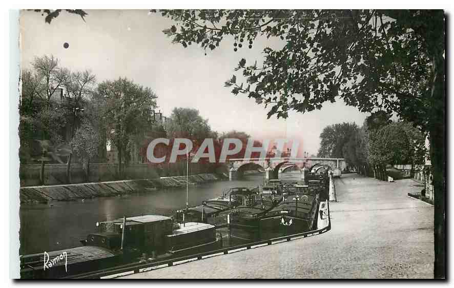 CPA Images de Paris Sur les Quais 