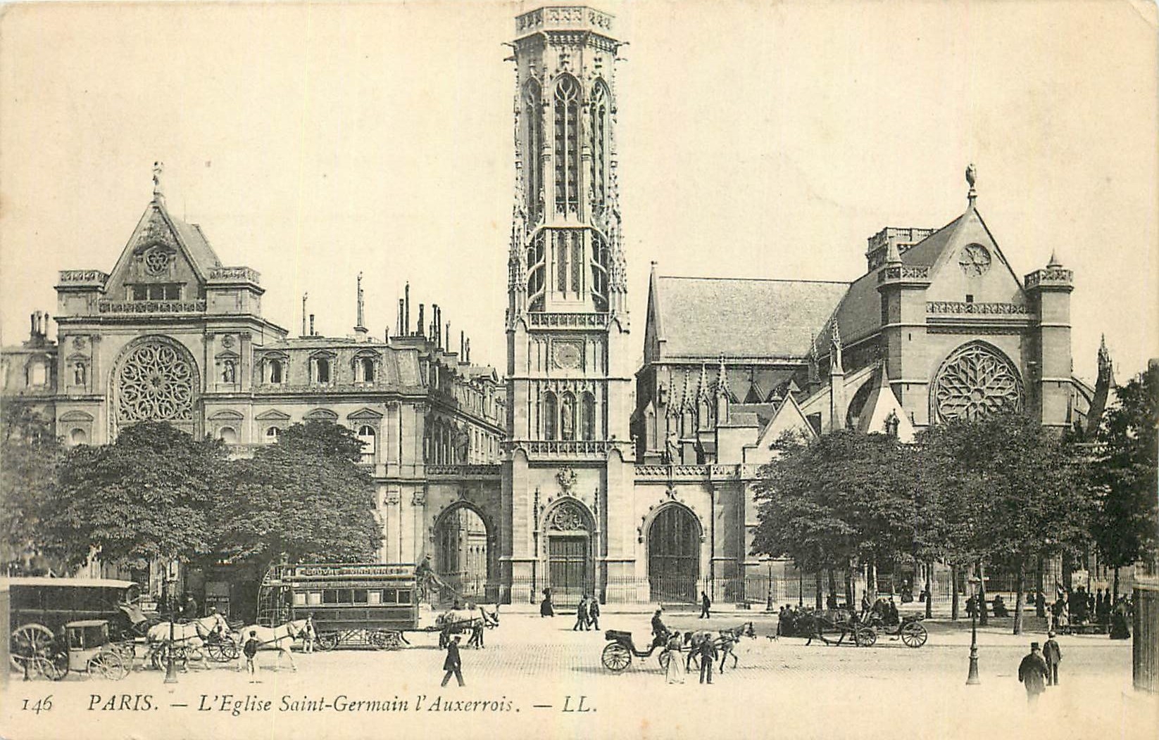 CPA Paris l'Eglise Saint Germain l'Auxerrois 