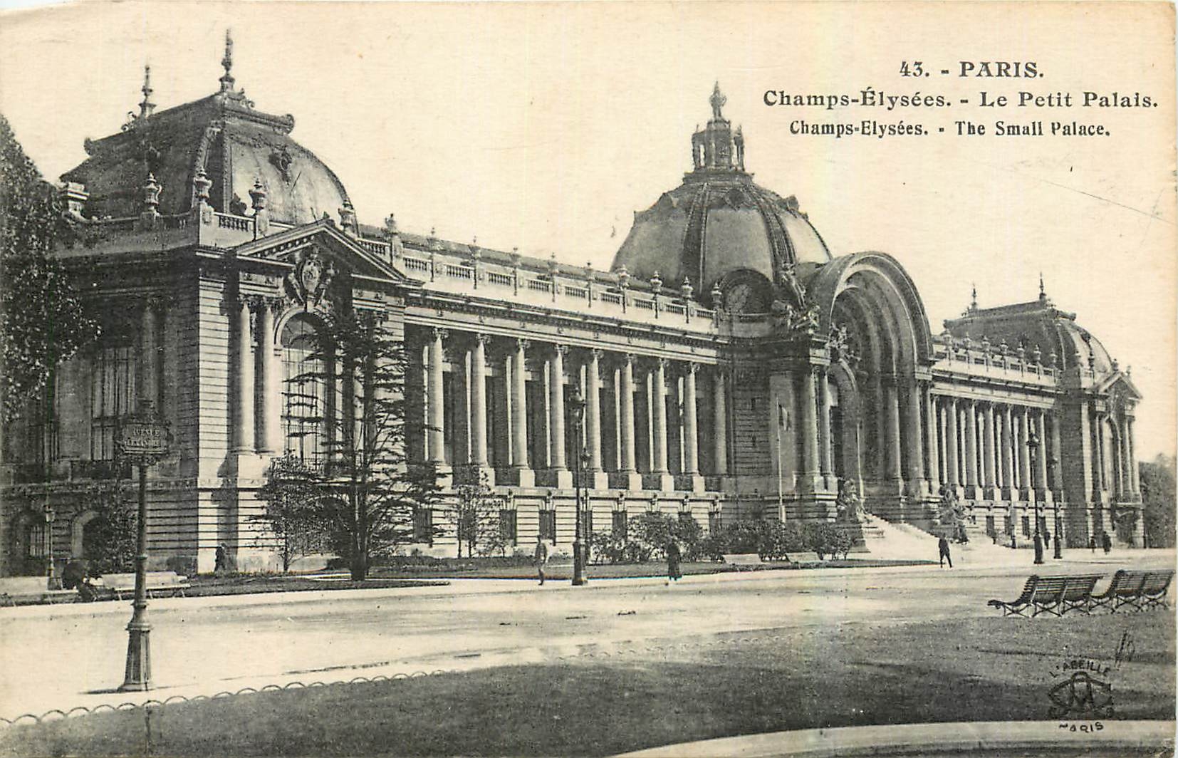 CPA Paris Champs Elysees Le Petit Palais 