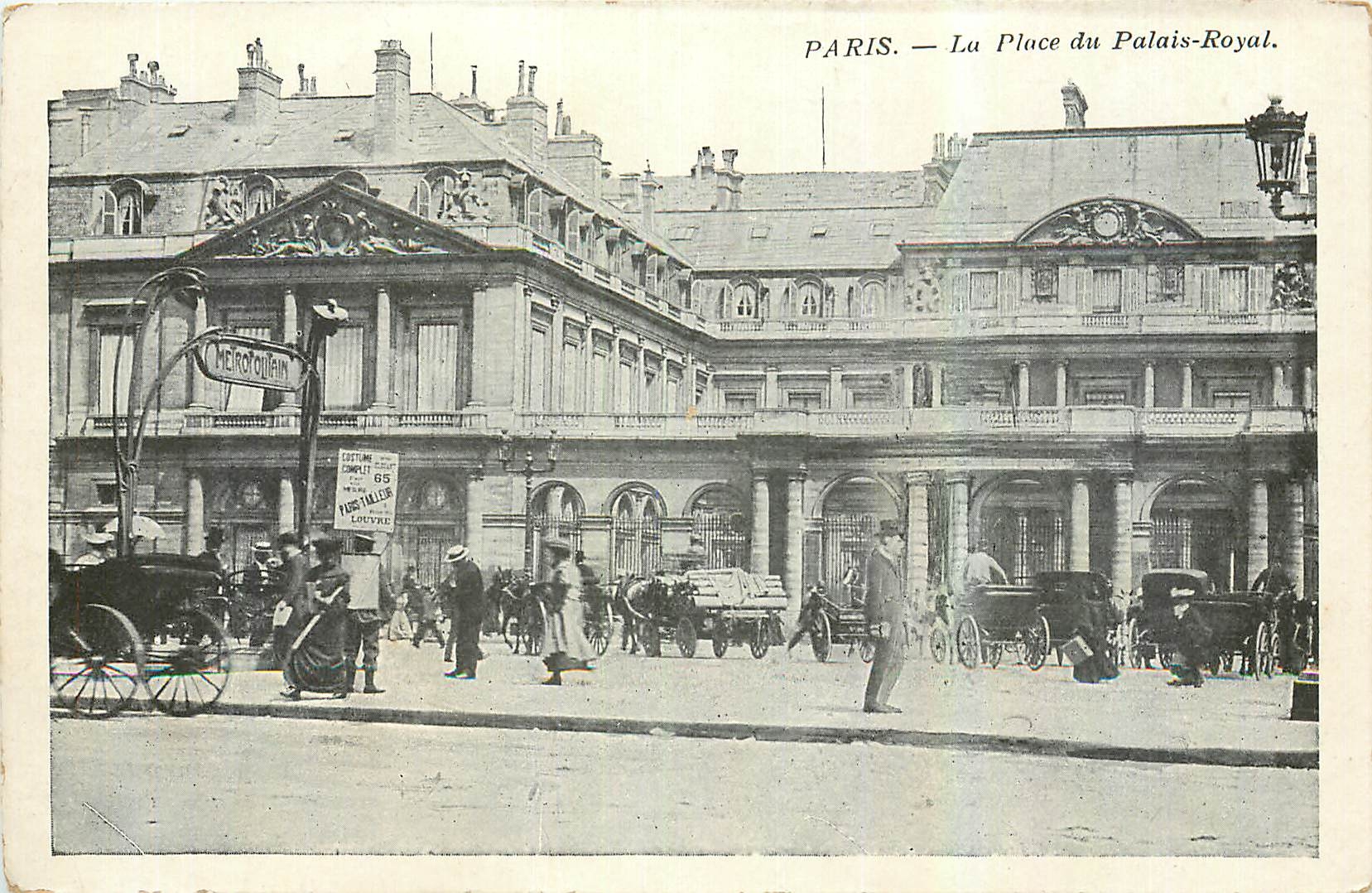 CPA Paris La Place du Palais Royal Metro