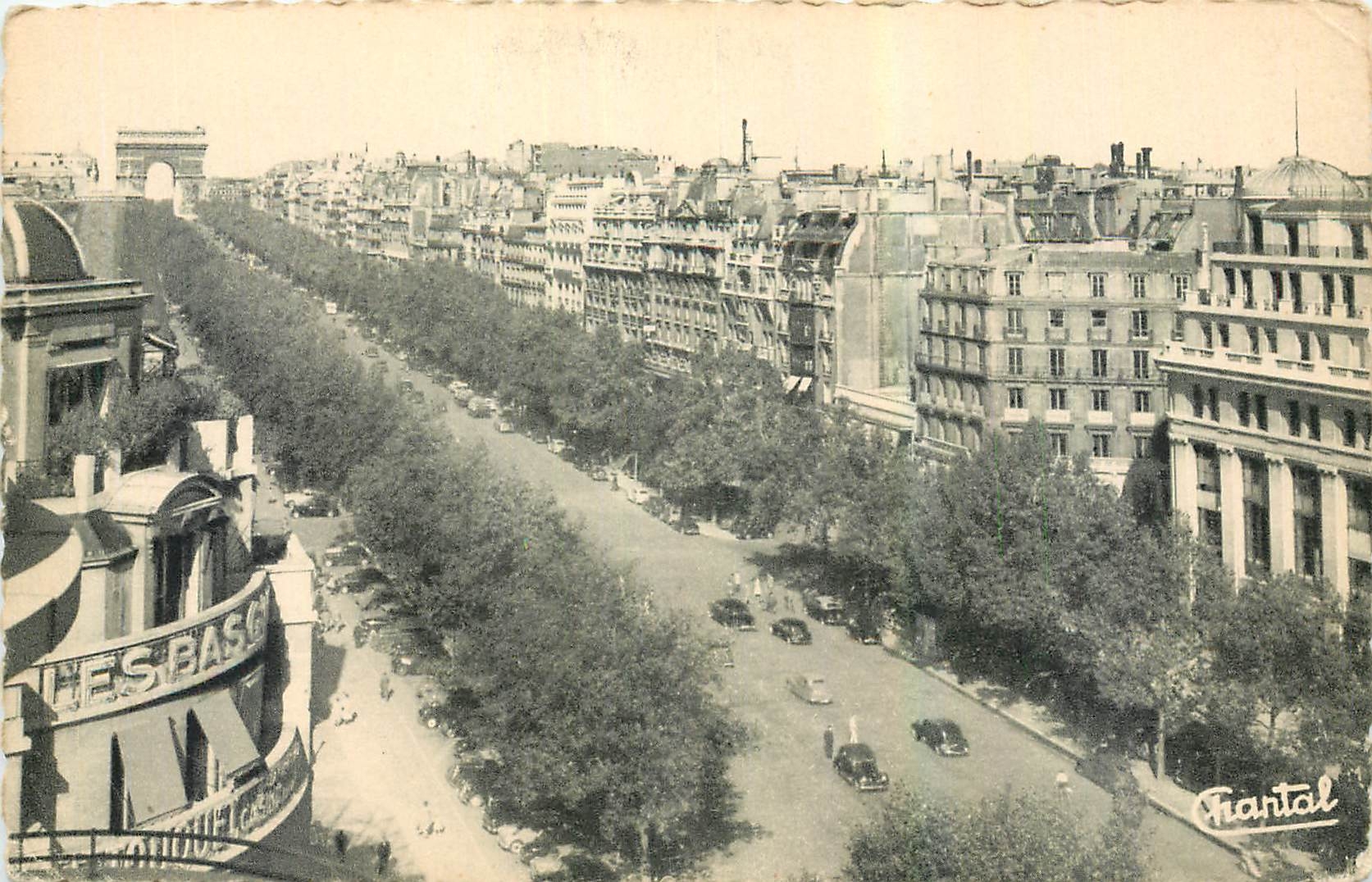 CPA Paris l'avenue des Champs Elysees 